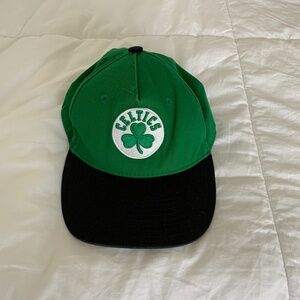 Boston Celtics hat - youth